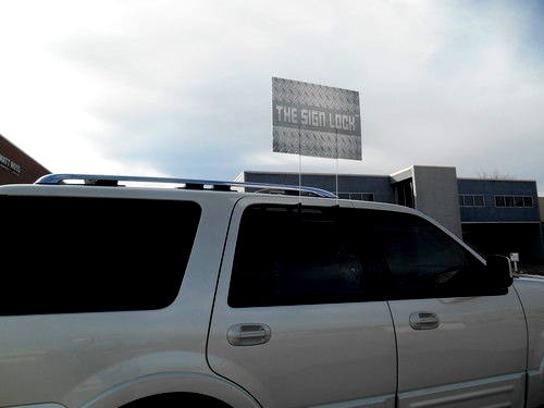 The Sign Lock CAR MOUNT SYSTEM FOR Corrugated BUSINESS SIGNS Easy Advertising