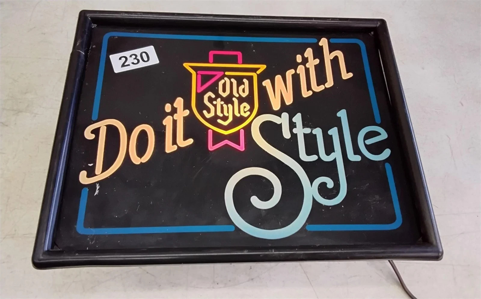 Old Style Beer Plastic Lighted Sign 15 x 12 vintage do it with style faux neon