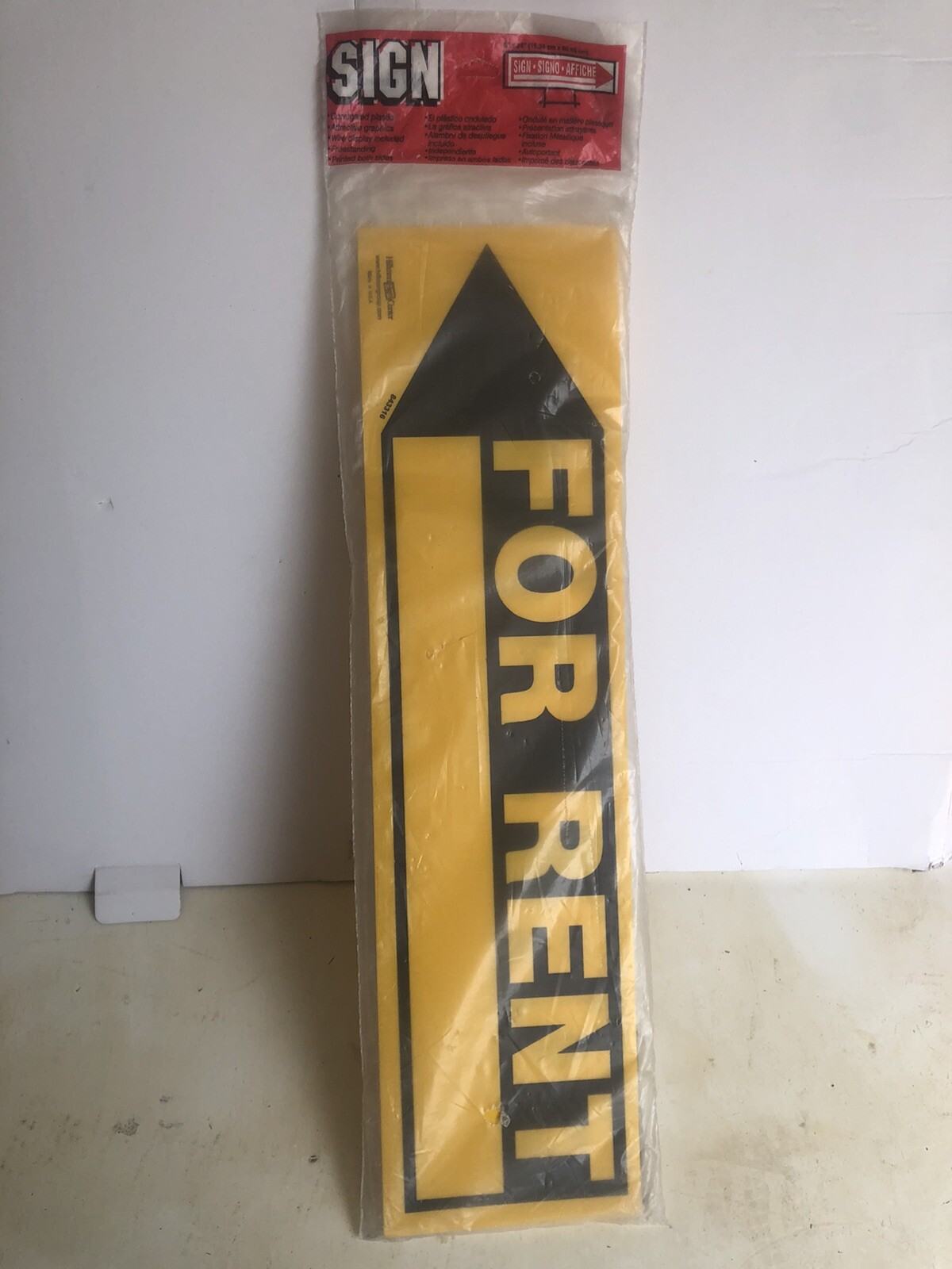 For Rent Arrow Sign with mounting bracket. New in package