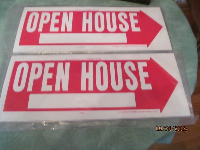 (2) RS-803 Open House Corrugated Plastic Signs w/ H Bracket 9.25″ x 24″