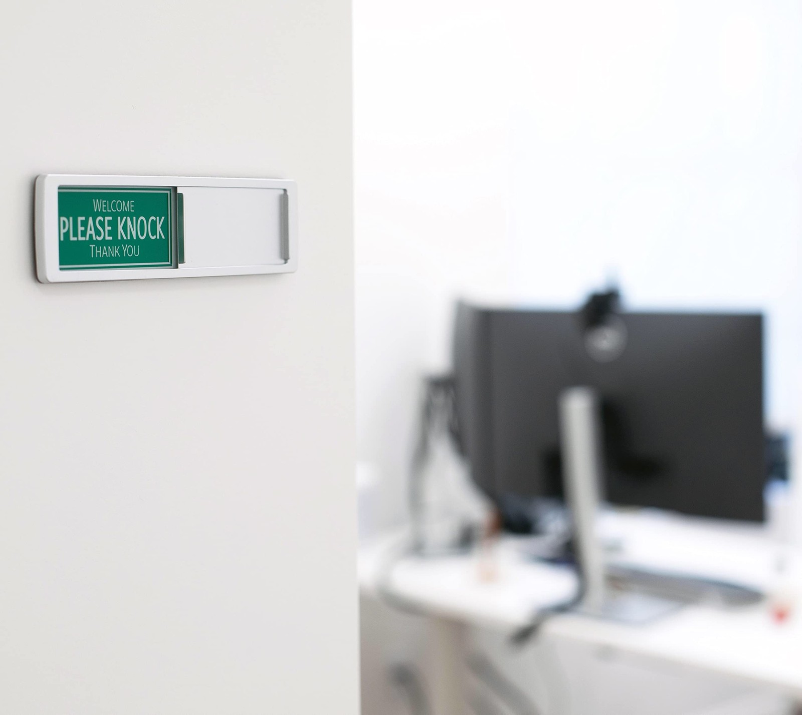 Green & Red Please Do Not Disturb Sign, Welcome Please Knock Office Decor, Do…