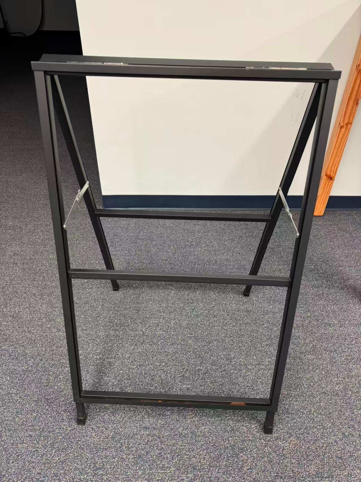Heavy Duty Folding Metal Display Frame DoubleSided 22.5×34.5 Inch-Good Condition