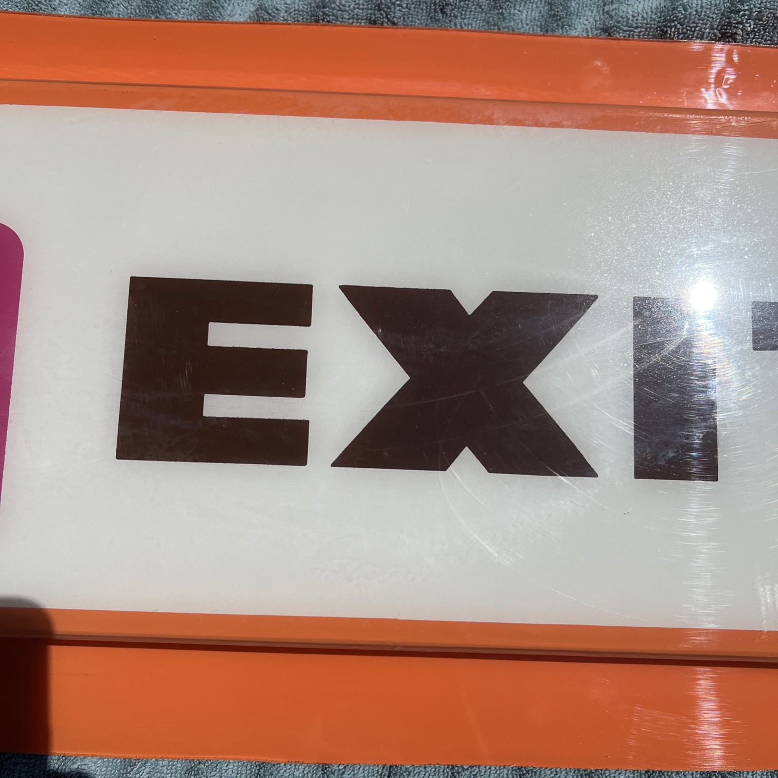 Dunkin Donuts Drive Thru Coffee Cup Directional Exit Left Arrow Sign Panel OEM