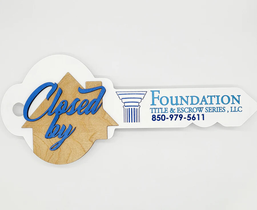 Classic Key Sign Wooden House Closed By Realtor Prop Sold Sign Customizable Logo