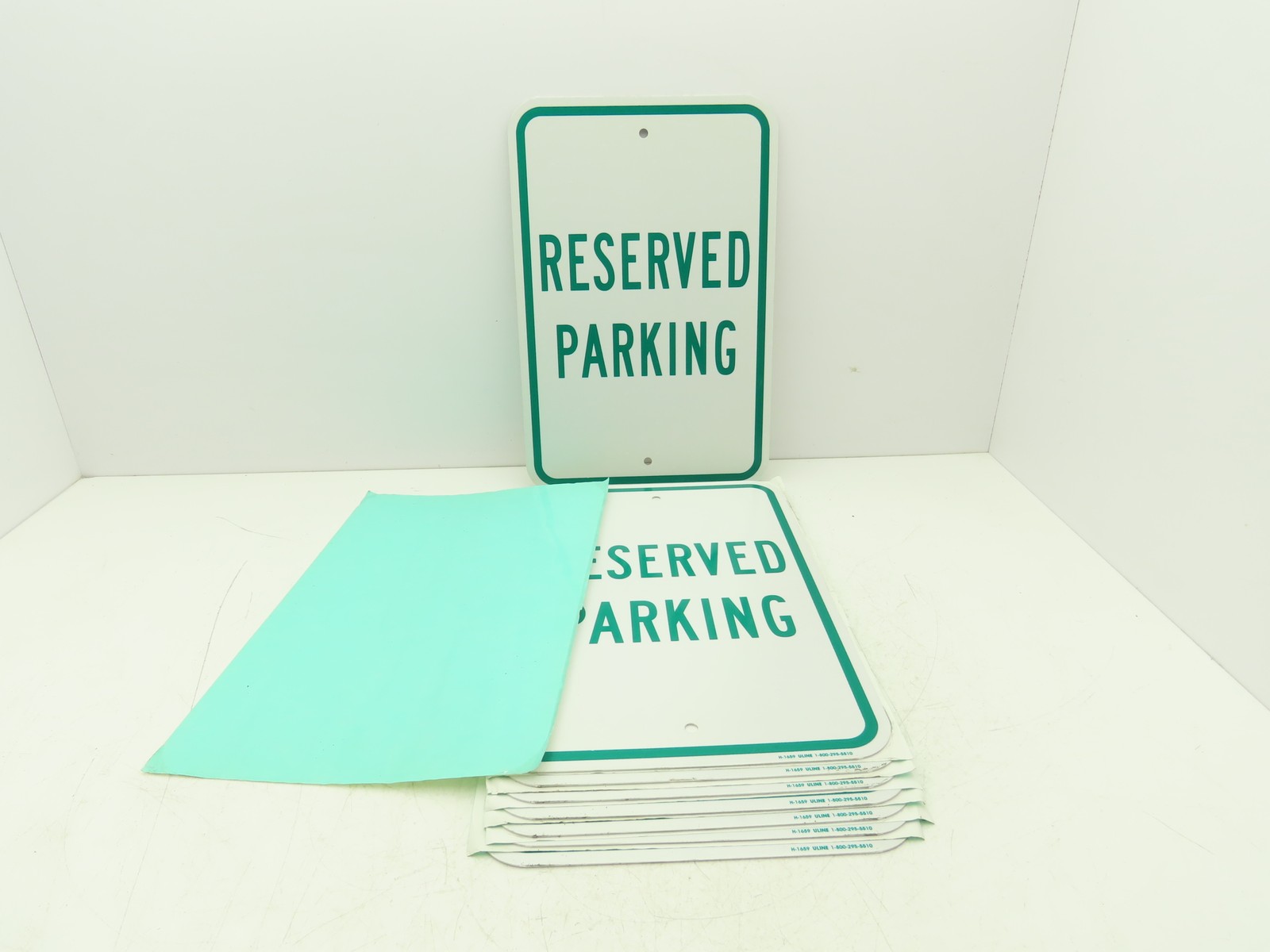Uline H-1659-SIGN Reserved Parking Sign Green 12 x 18″ Aluminum Lot of 8
