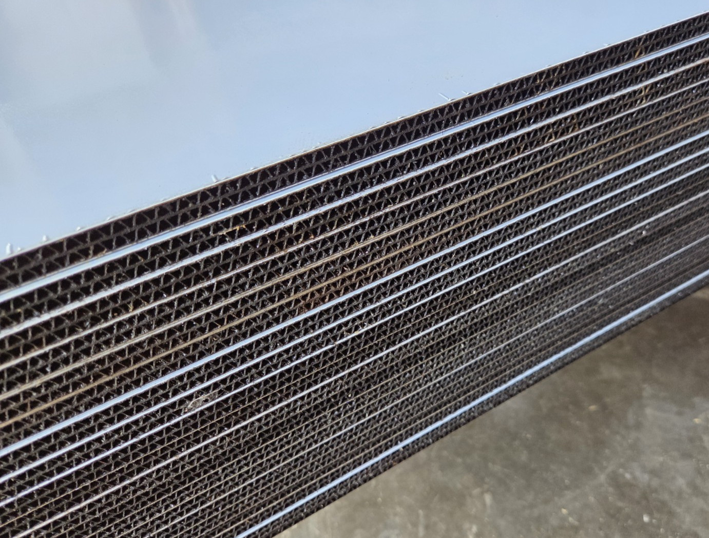 4×8 Alumalite 10mm Corrugated Plastic Core Aluminum Surface,Sign, 2-sided finish