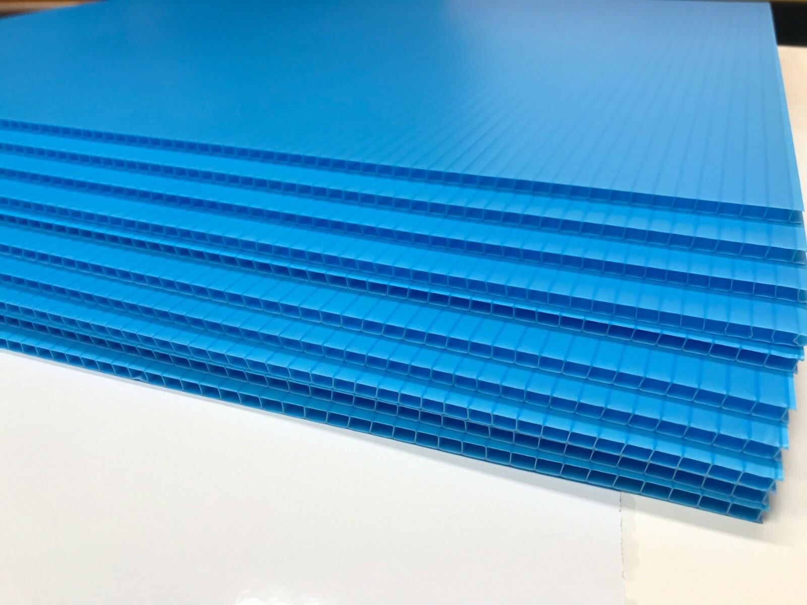 50 Signs, Lite Blue 18”x24” x4mm Corrugated Plastic, 50 Pcs Ship Same Day UPS