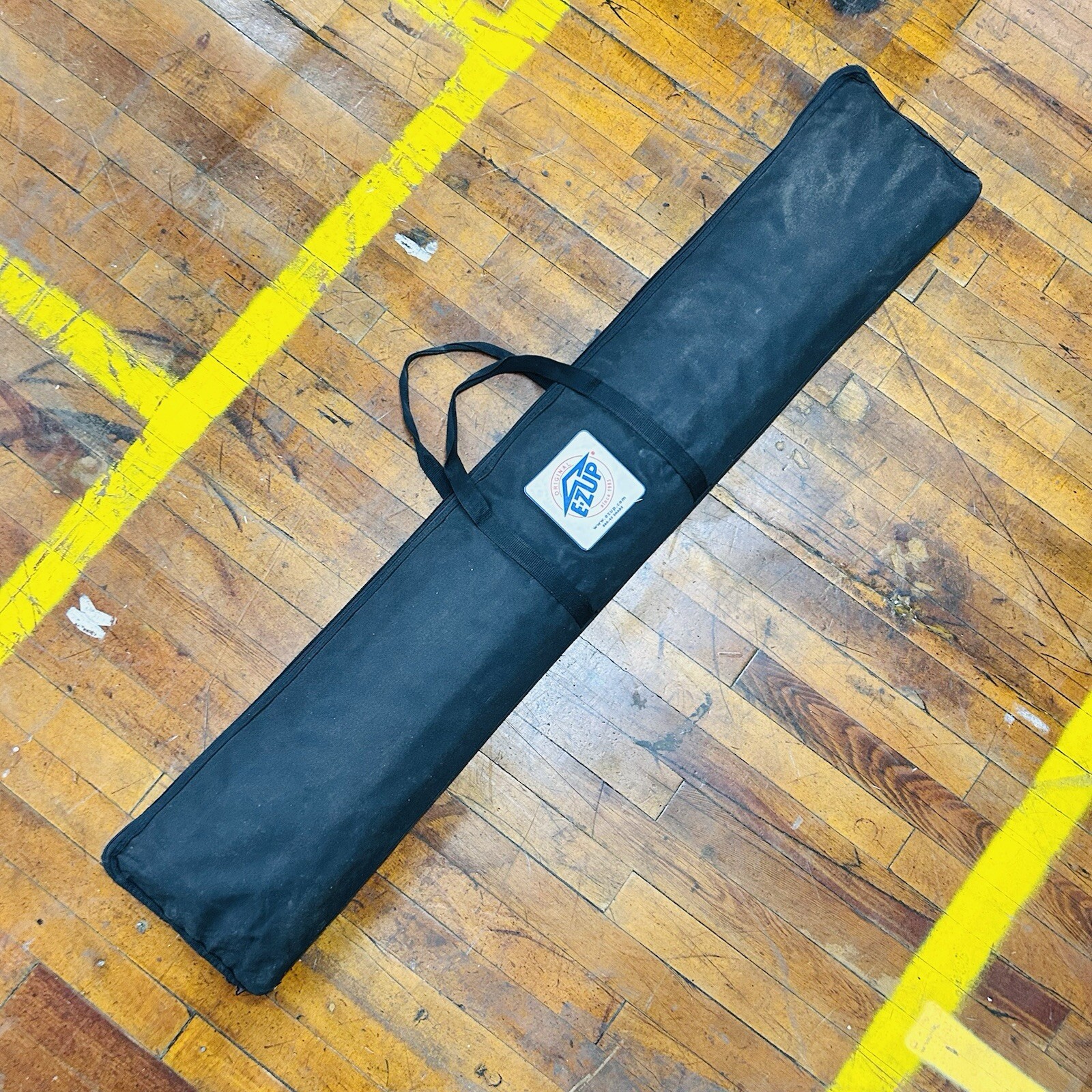 Callaway Golf Feather Flag / Banner 24Ft. W/ Pole, Ground Stake, Carring bag.