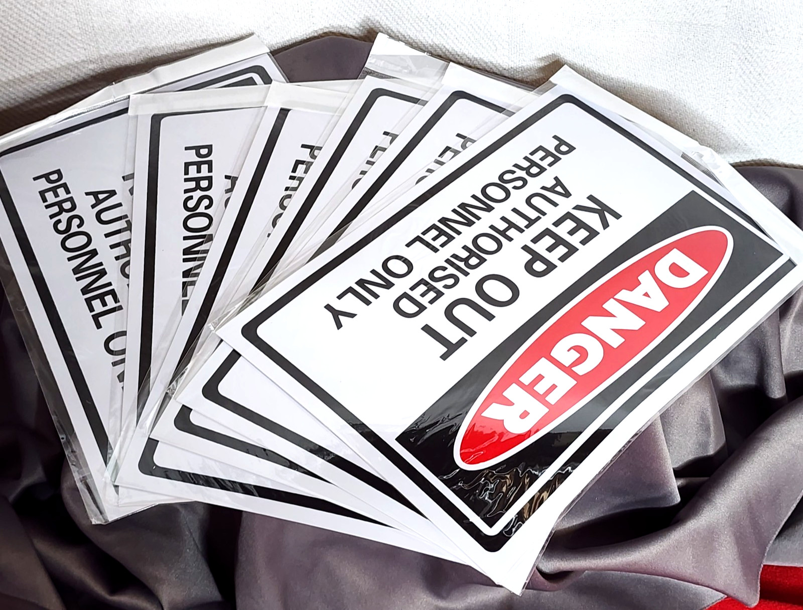 Juvo Plus Authorized Personnel Only 11.7″x7.8″ Signs 6pk