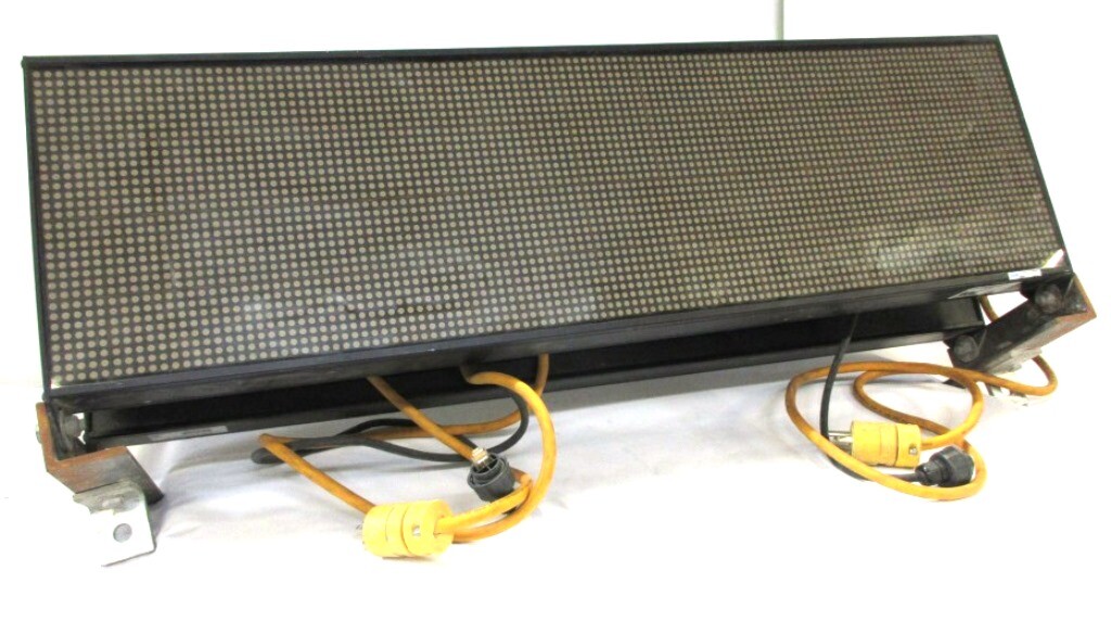 EZ AUTOMATION, EZMT-4L20C-E, MESSAGE DISPLAY, LIGHT, SIGN, 4 LINE, LOT OF 2