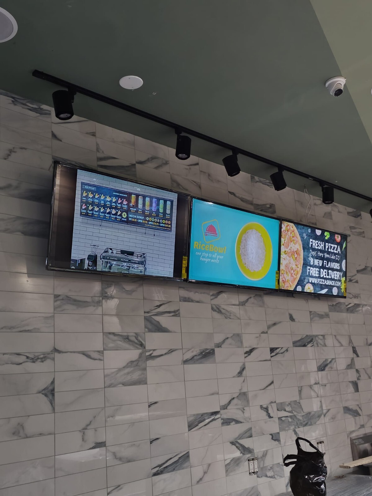 Digital Menu Boards + Software| TV Installation Service Included – Nationwide