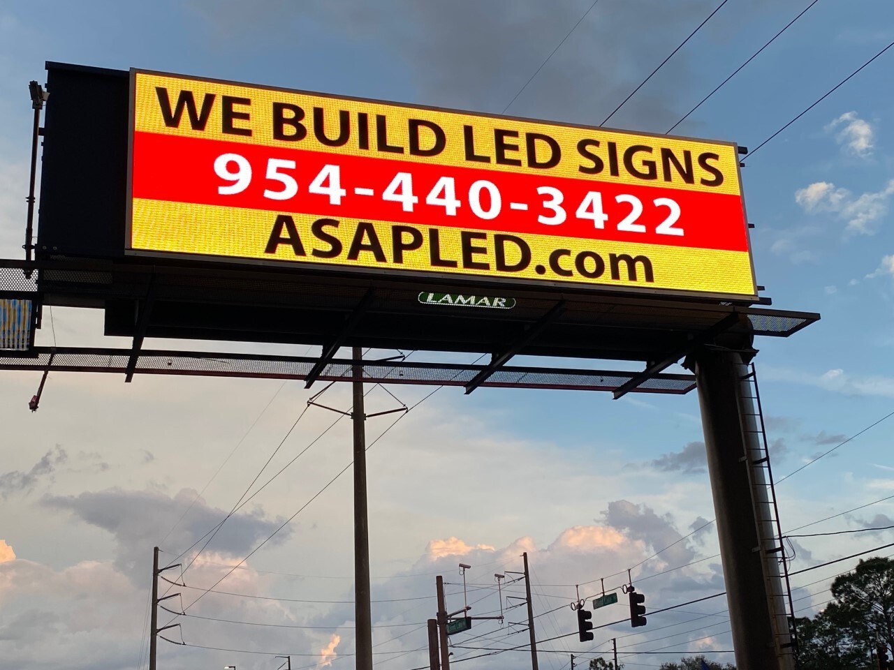 LED Outdoor Full-Color Programmable Sign with Wi-Fi (7 ft x 4 ft)