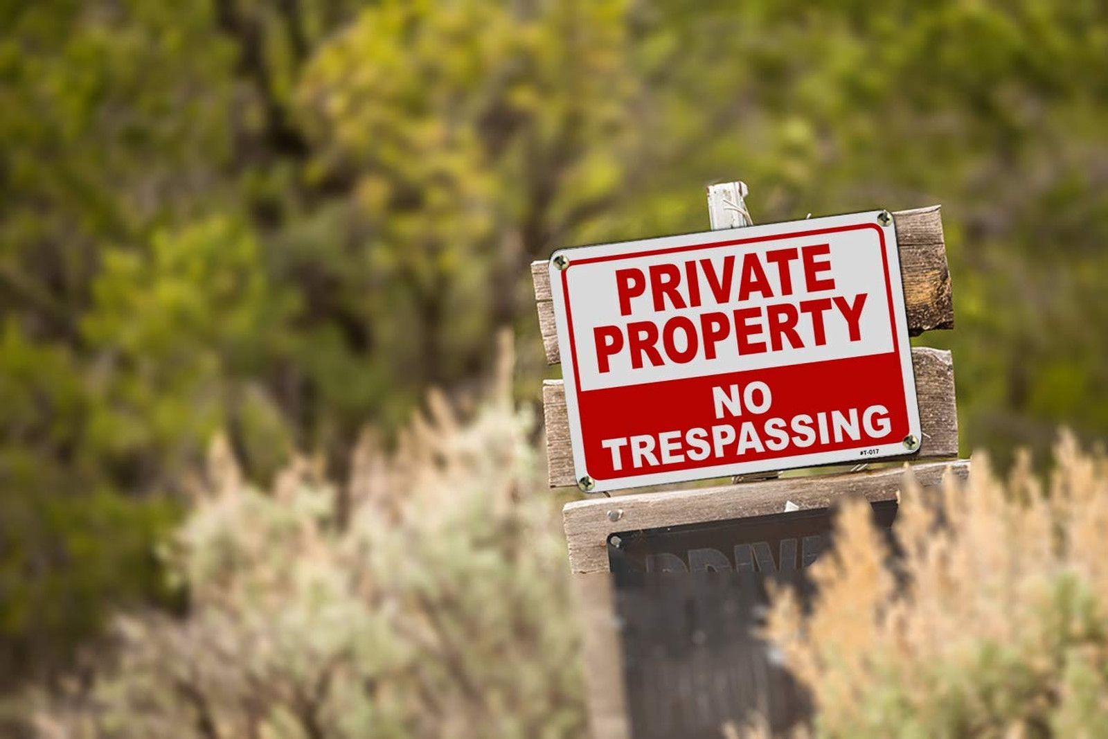 Private Property No Trespassing Sign Aluminum 10×14 Inch UV Outdoor Fence Yard