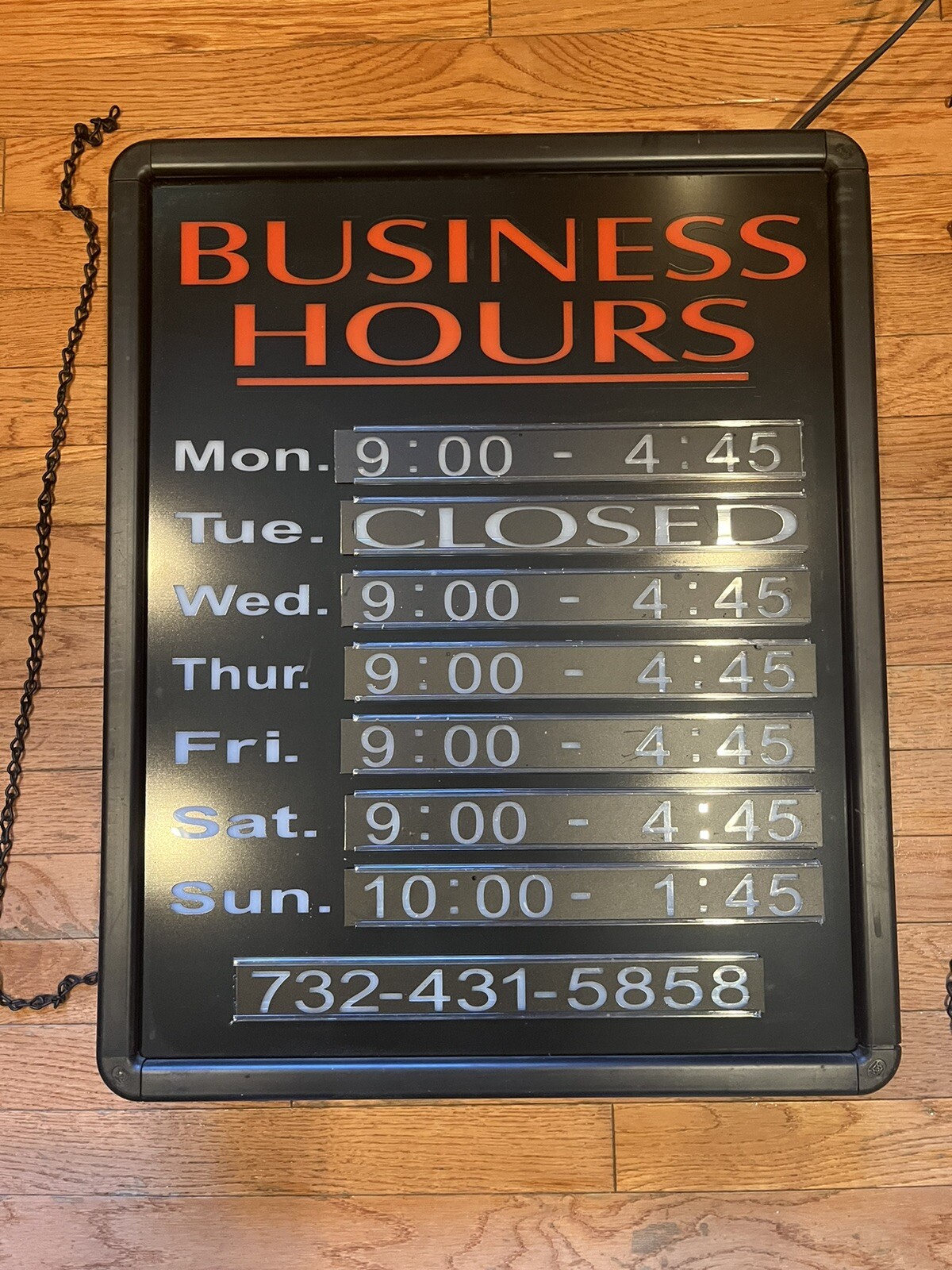 Light Up Business Hours Sign with Hanging Chains & Pull Chain Switch