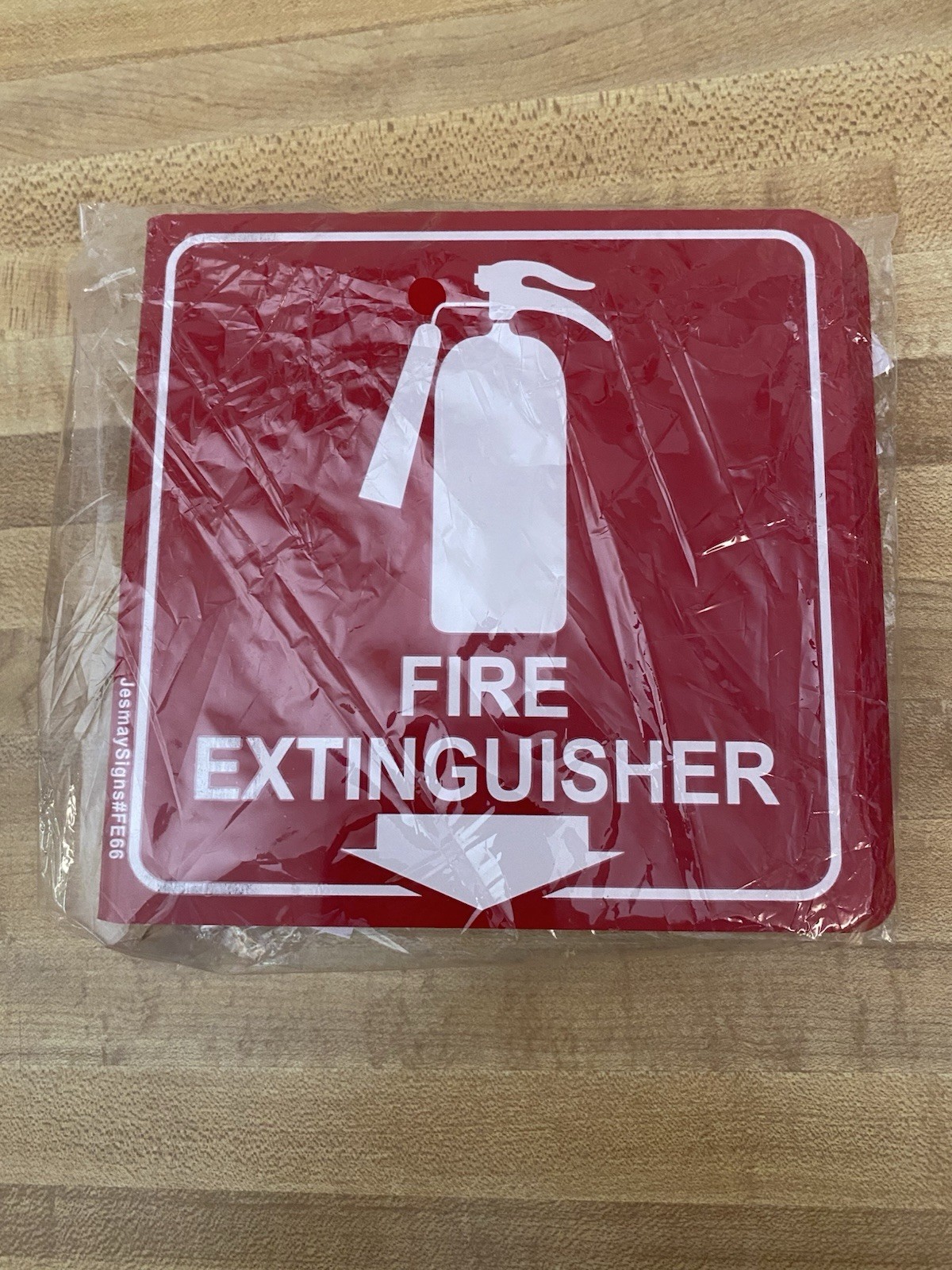 Fire Extinguisher Sign,4 Pack 6″ Polished Acrylic Fire Extinguisher Signs wit…