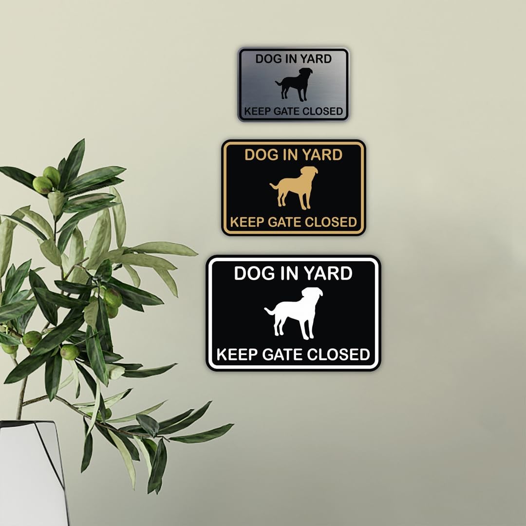 Classic Framed Dog In Yard Keep Gate Closed Wall Door Sign – Black/Gold Large