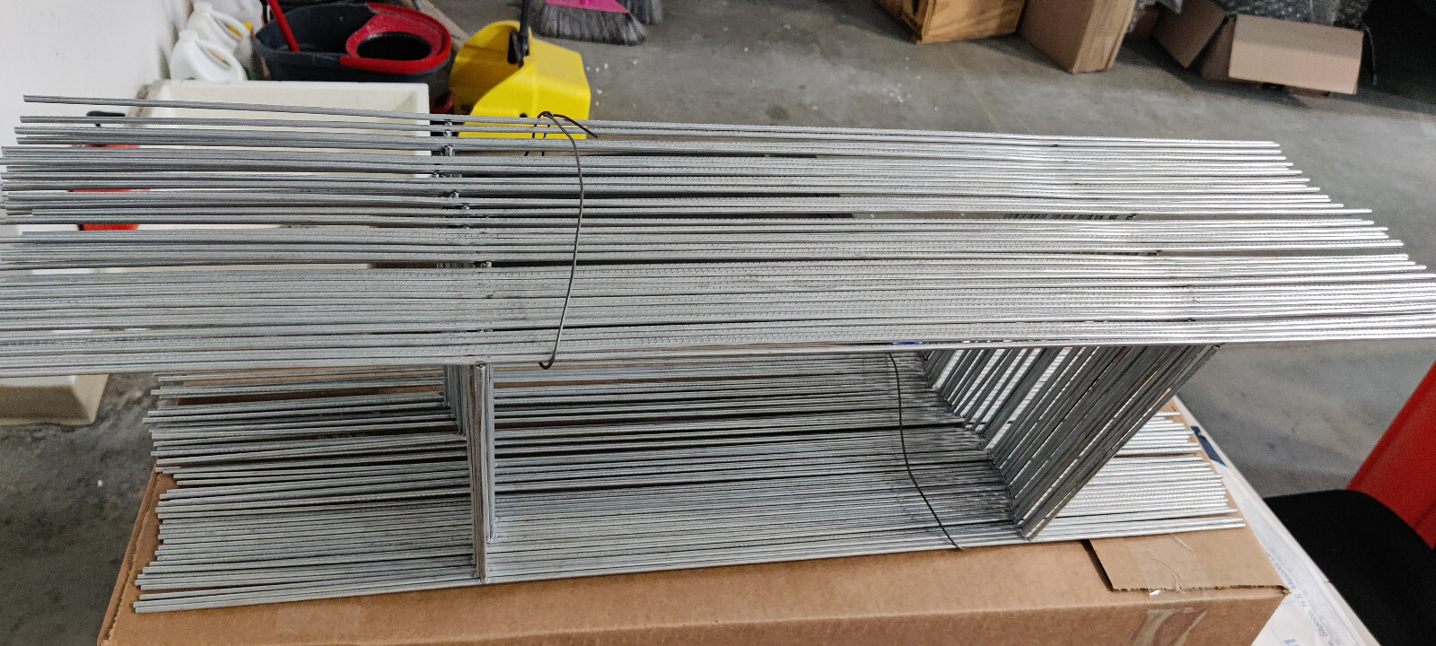 H-Stakes SIGNS 10″ x 30″ Lawn signs HEAVY DUTY Galvanized Steel Wire 9-Ga – 50ea
