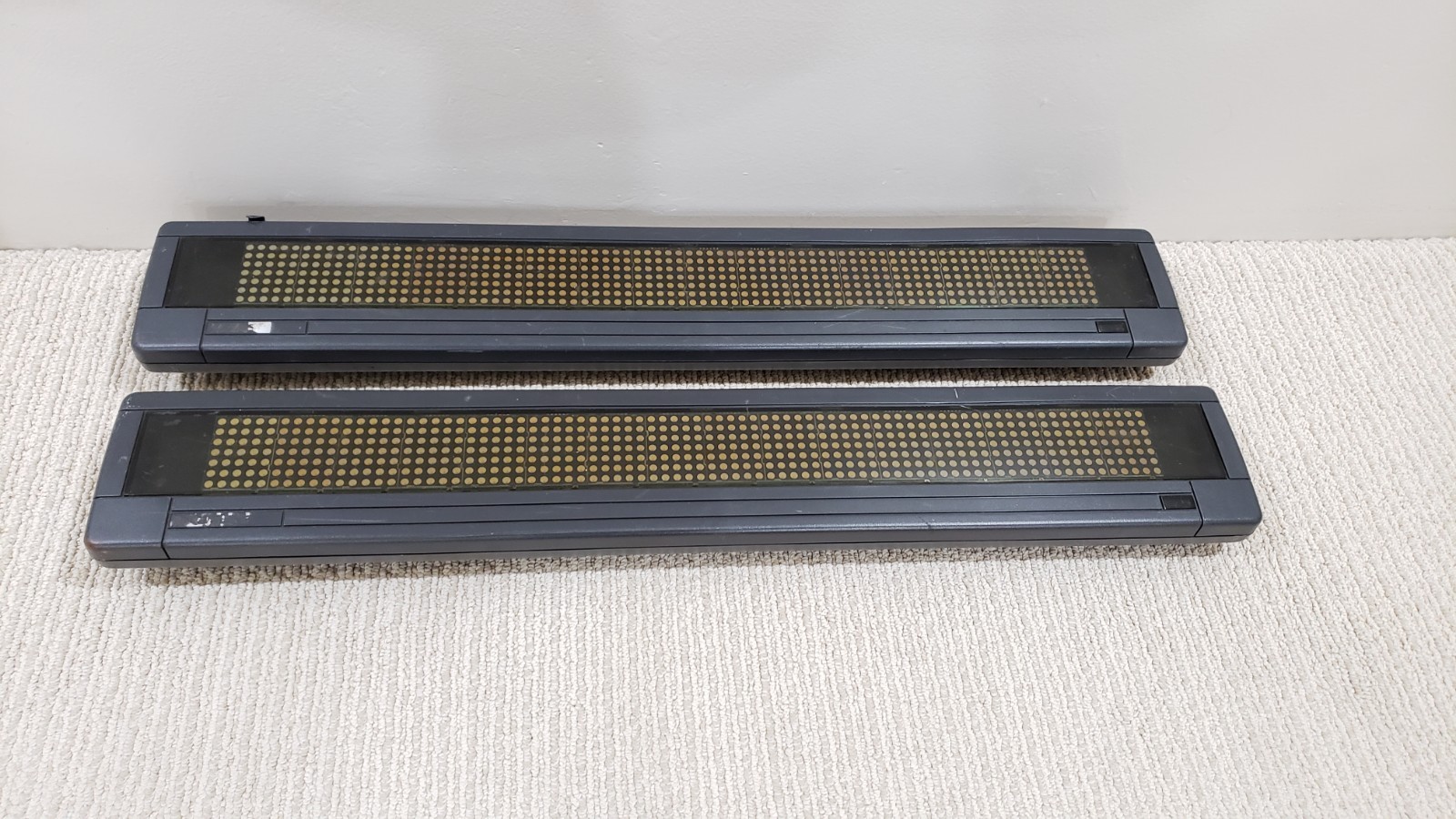 2 Adaptive Micro Systems Alpha 220C Message Display Sign-No Remote Or Power Cord